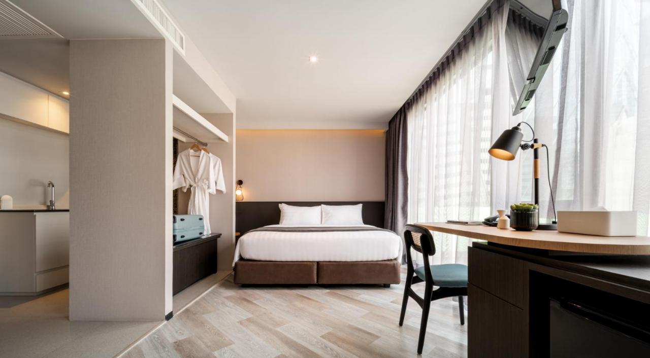 Seekers Finders Rama IV Hotel Surestay Collection By BW Bangkok Eksteriør billede
