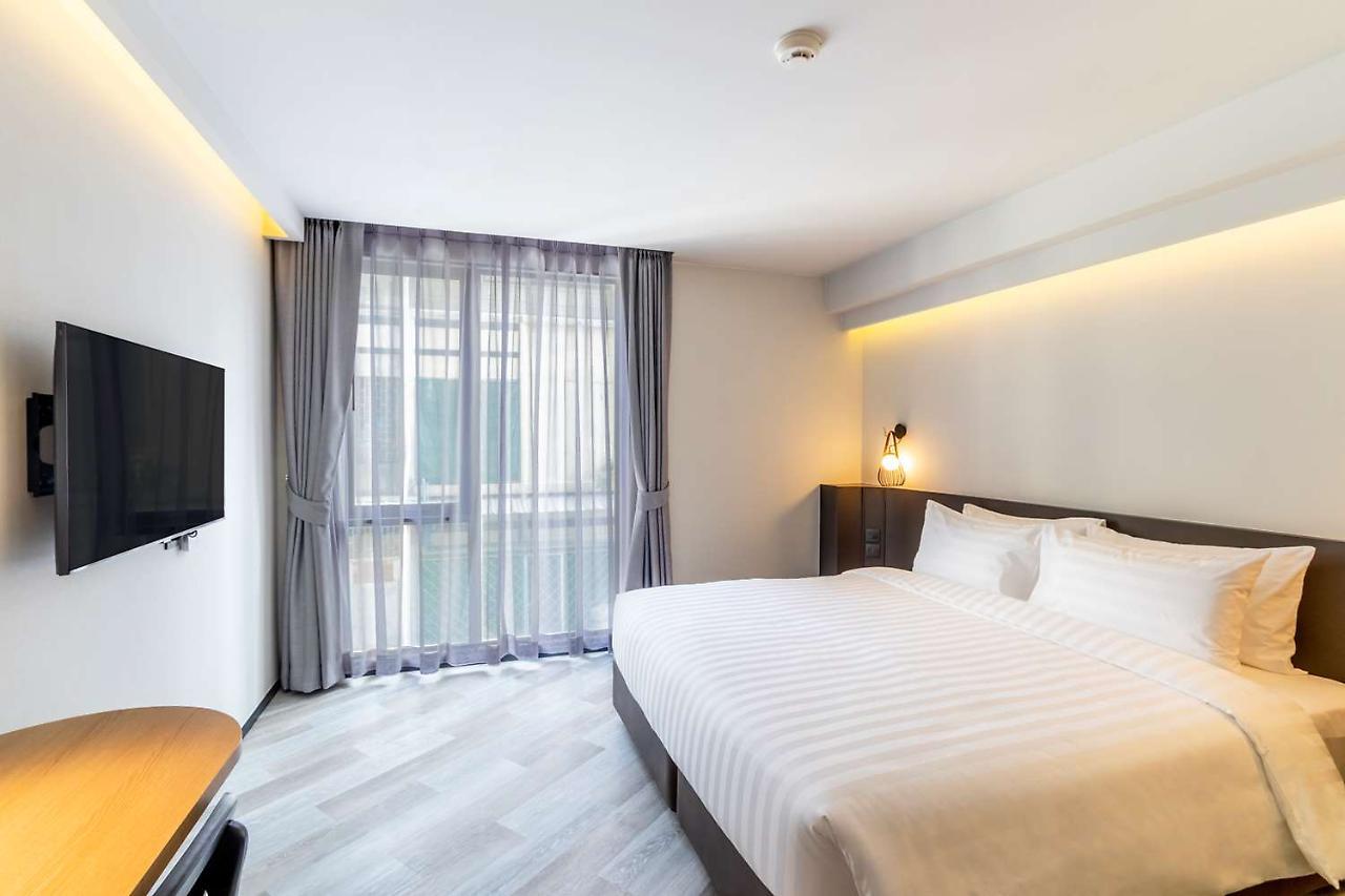 Seekers Finders Rama IV Hotel Surestay Collection By BW Bangkok Eksteriør billede