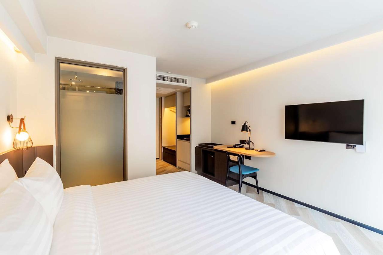 Seekers Finders Rama IV Hotel Surestay Collection By BW Bangkok Eksteriør billede