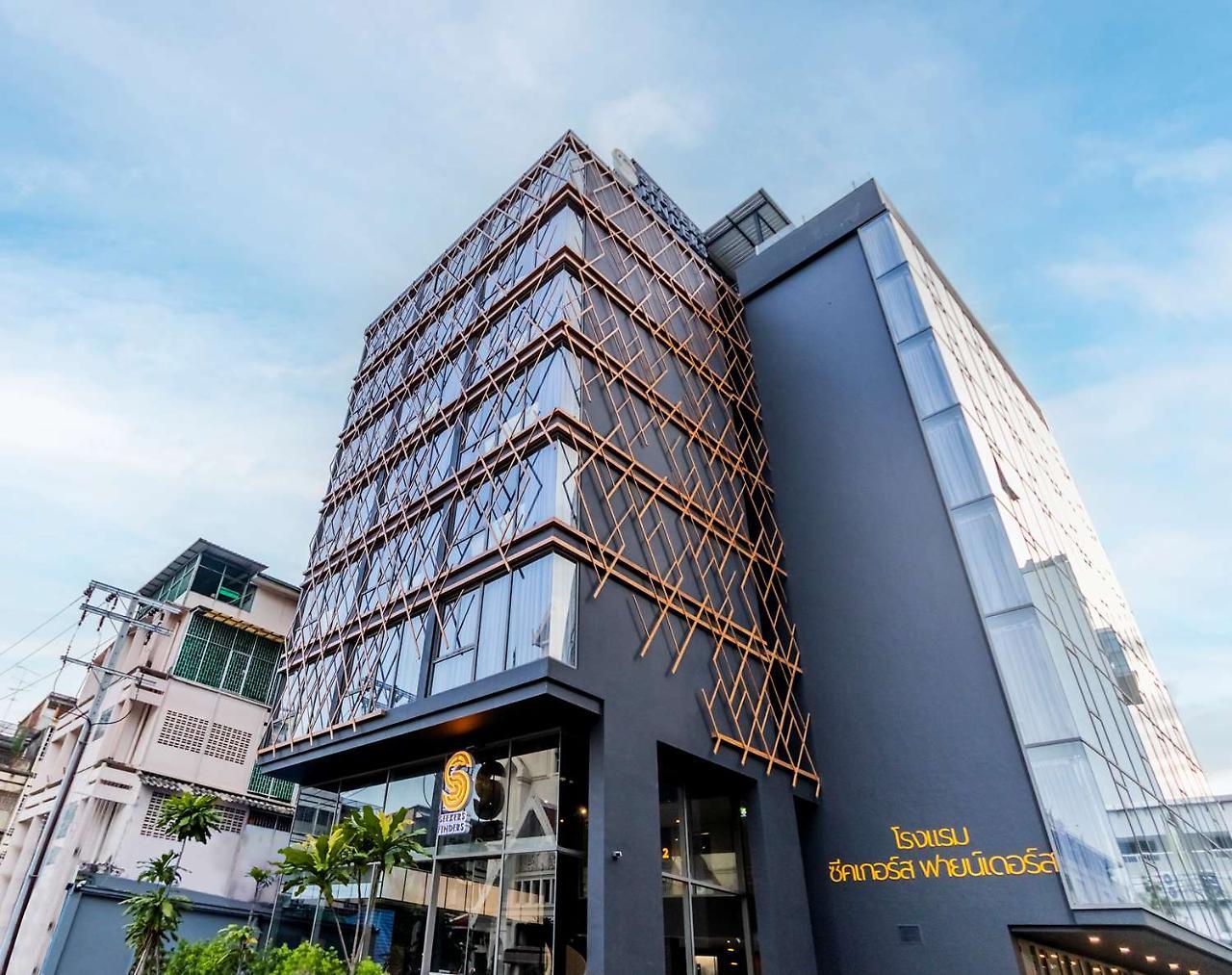 Seekers Finders Rama IV Hotel Surestay Collection By BW Bangkok Eksteriør billede